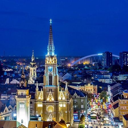 !Promo! Сentral Safe N Sound Studio-Free Private Parking-Fast Wi-Fi Novi Sad Bagian luar foto