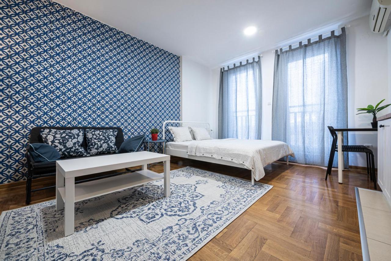 !Promo! Сentral Safe N Sound Studio-Free Private Parking-Fast Wi-Fi Novi Sad Bagian luar foto