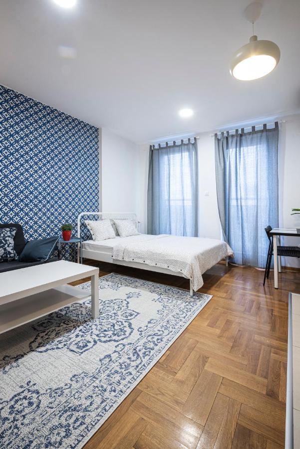 !Promo! Сentral Safe N Sound Studio-Free Private Parking-Fast Wi-Fi Novi Sad Bagian luar foto